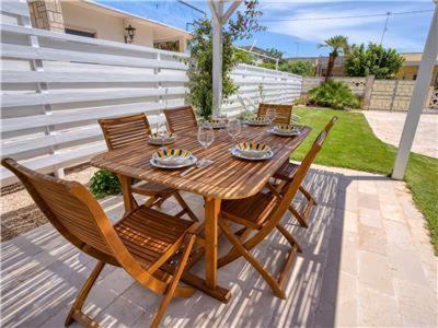 Apples House By Cala Salento Villa ตอร์เลลาปิลโล ภายนอก รูปภาพ